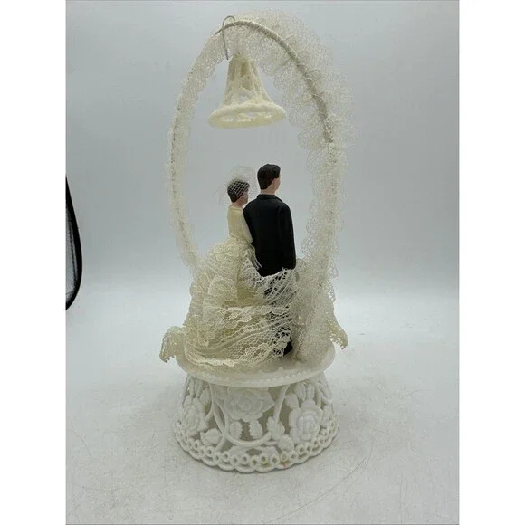 Wedding Cake Topper Bride Groom Lace Bell 1950s Vintage - Picture 11 of 16